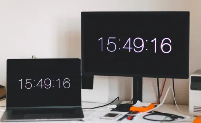 Digital clock on computer